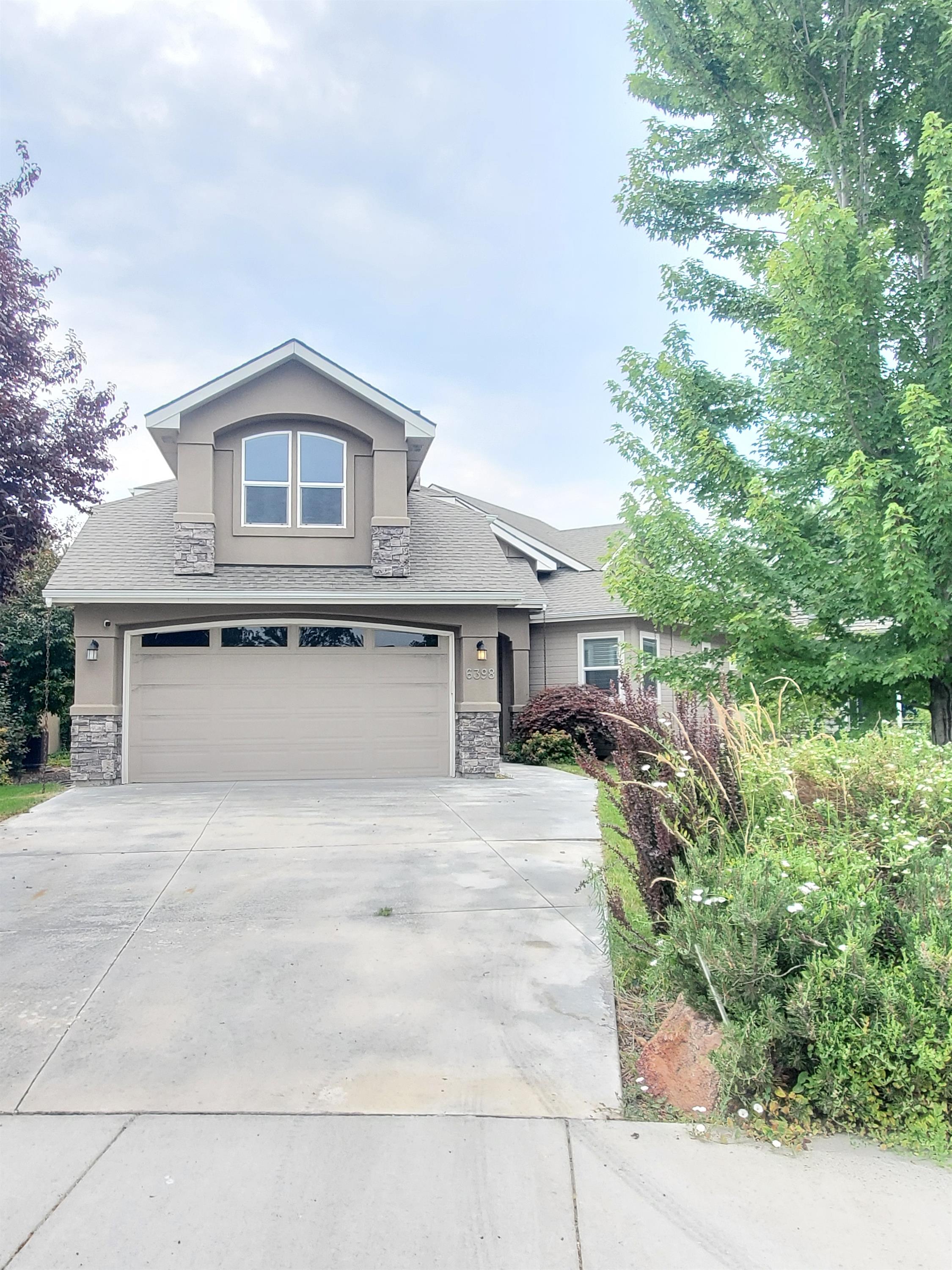 6398 North Mystic Cove Place